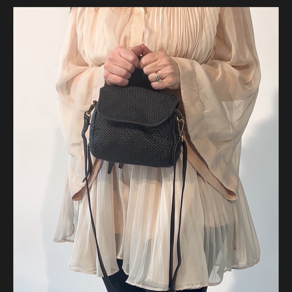 Bolsa Nova Lily Minibag in black! Made in ITALY!